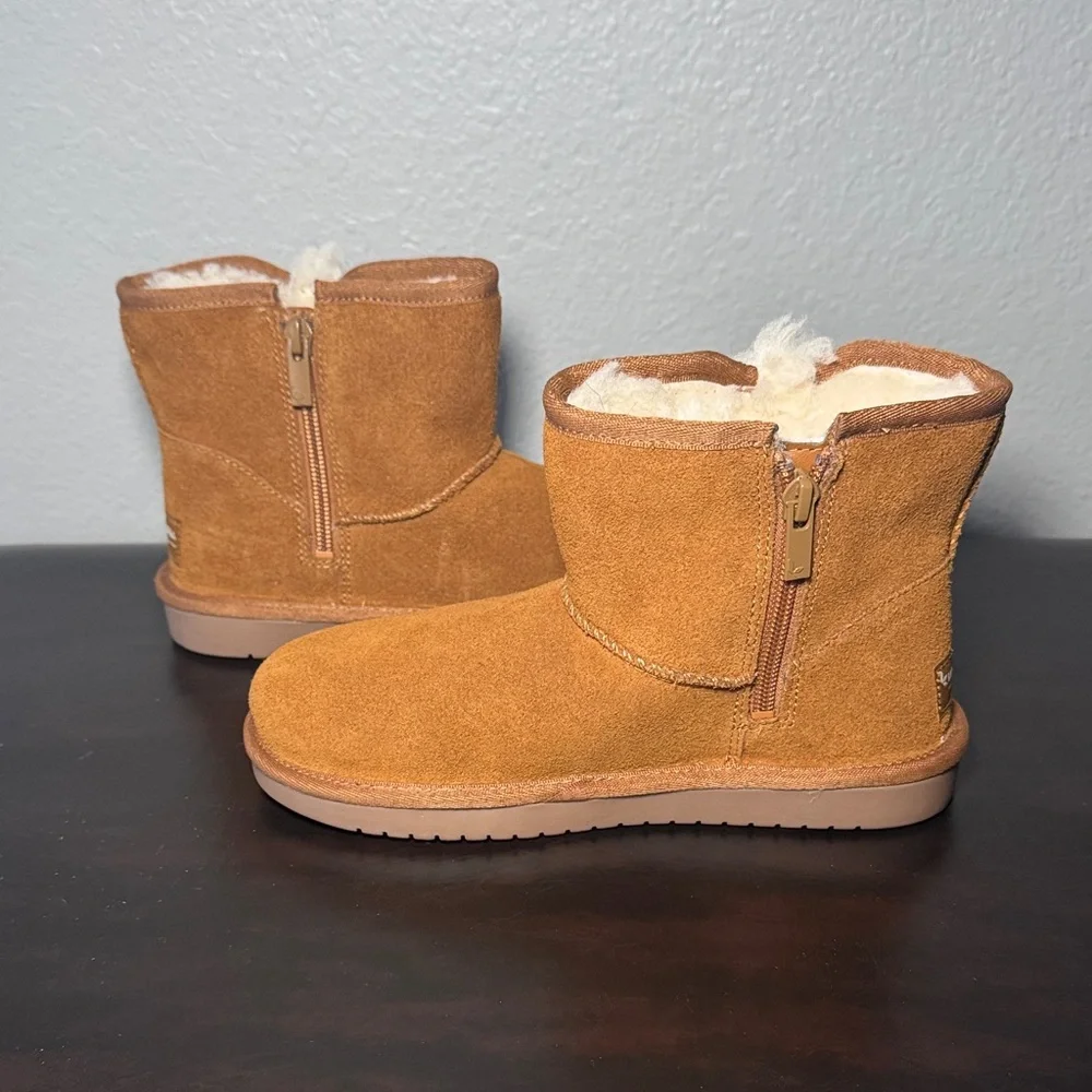 Kookaburra by UGG Victoria Mini Boots - Picture 5 of 10